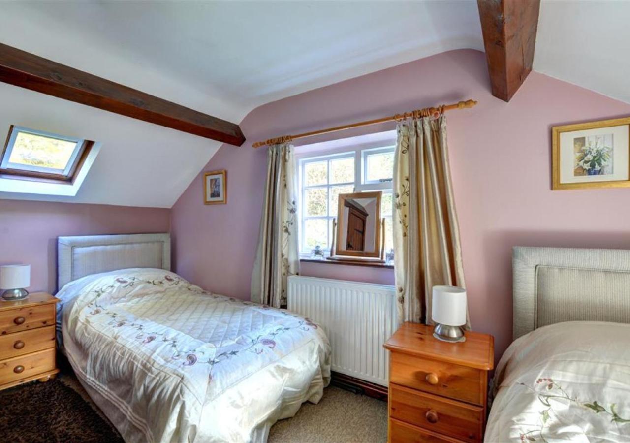 Gors Villa Llanfair Caereinion Bagian luar foto